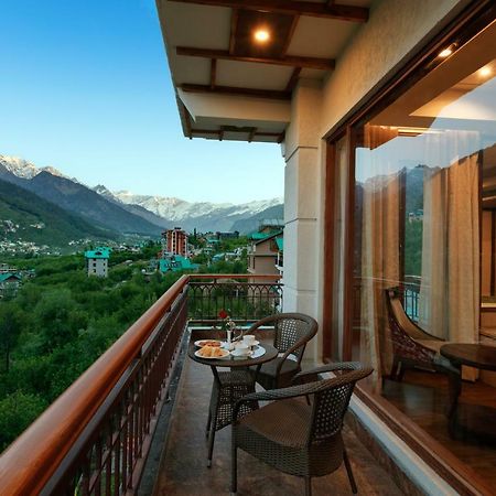Alokik Resort- Pure Veg Manāli Екстериор снимка
