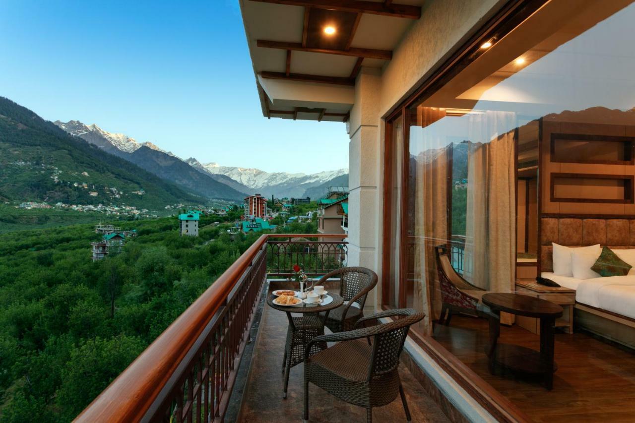 Alokik Resort- Pure Veg Manāli Екстериор снимка