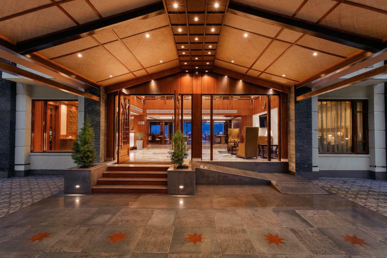 Alokik Resort- Pure Veg Manāli Екстериор снимка