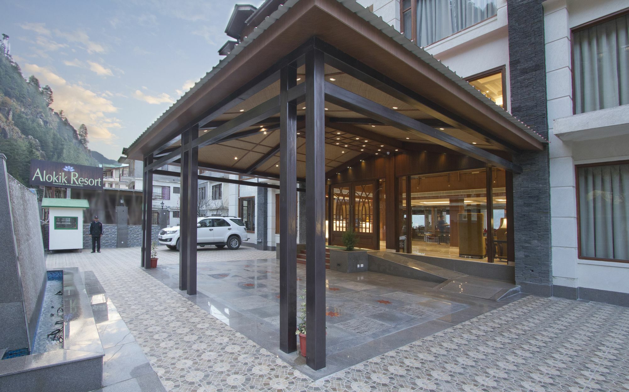 Alokik Resort- Pure Veg Manāli Екстериор снимка